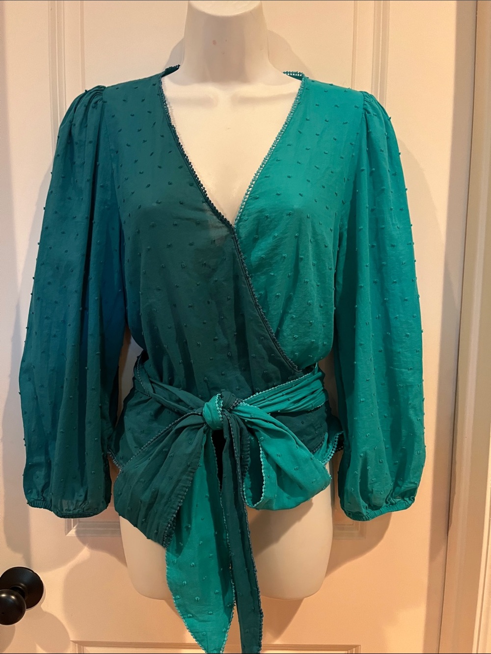 ANTHROPOLOGIE x FARM RIO EXCLUSIVE COLORBLOCKED WRAP TIE SWISS DOT BLOUSE TOP M